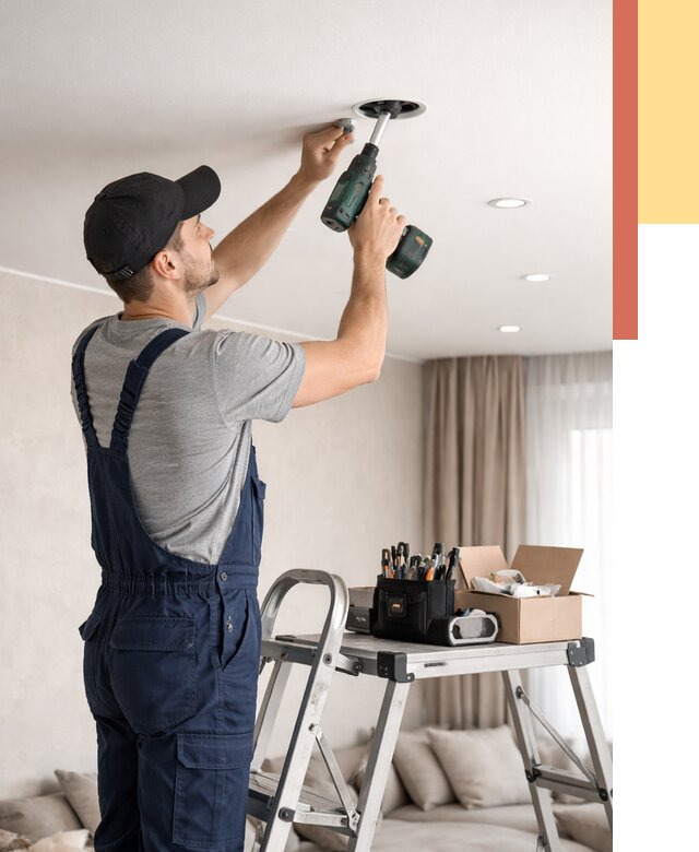 Установка и монтаж точечных светильников в натяжной потолок в Красноярске от 1829 руб. | ОТДЕЛОЧНИК-Крс